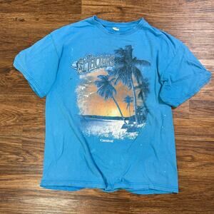 VTG Delta Pro Weight ST Thomas Carnival vacation summer graphic tshirt mens M